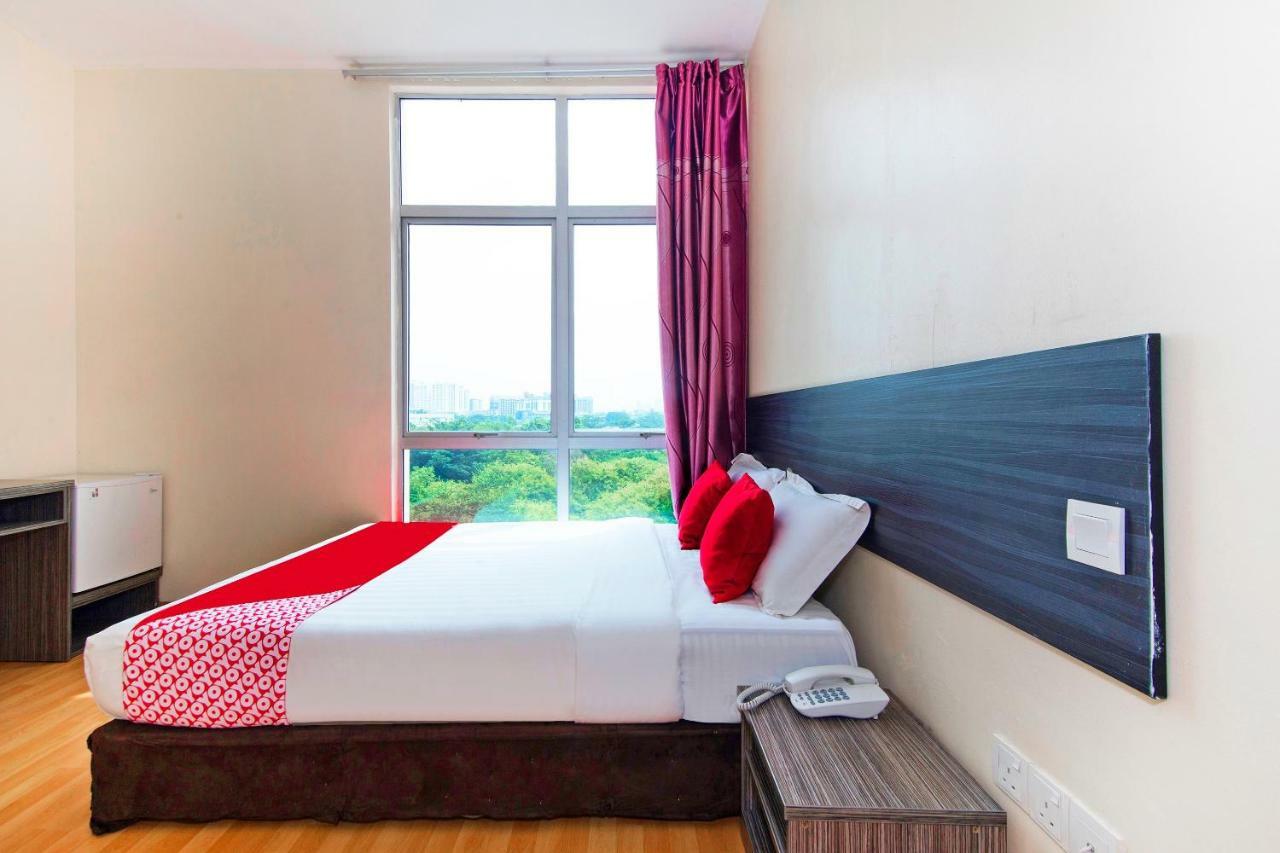 Super Oyo 331 I Boutique Hotel Petaling Jaya Bagian luar foto