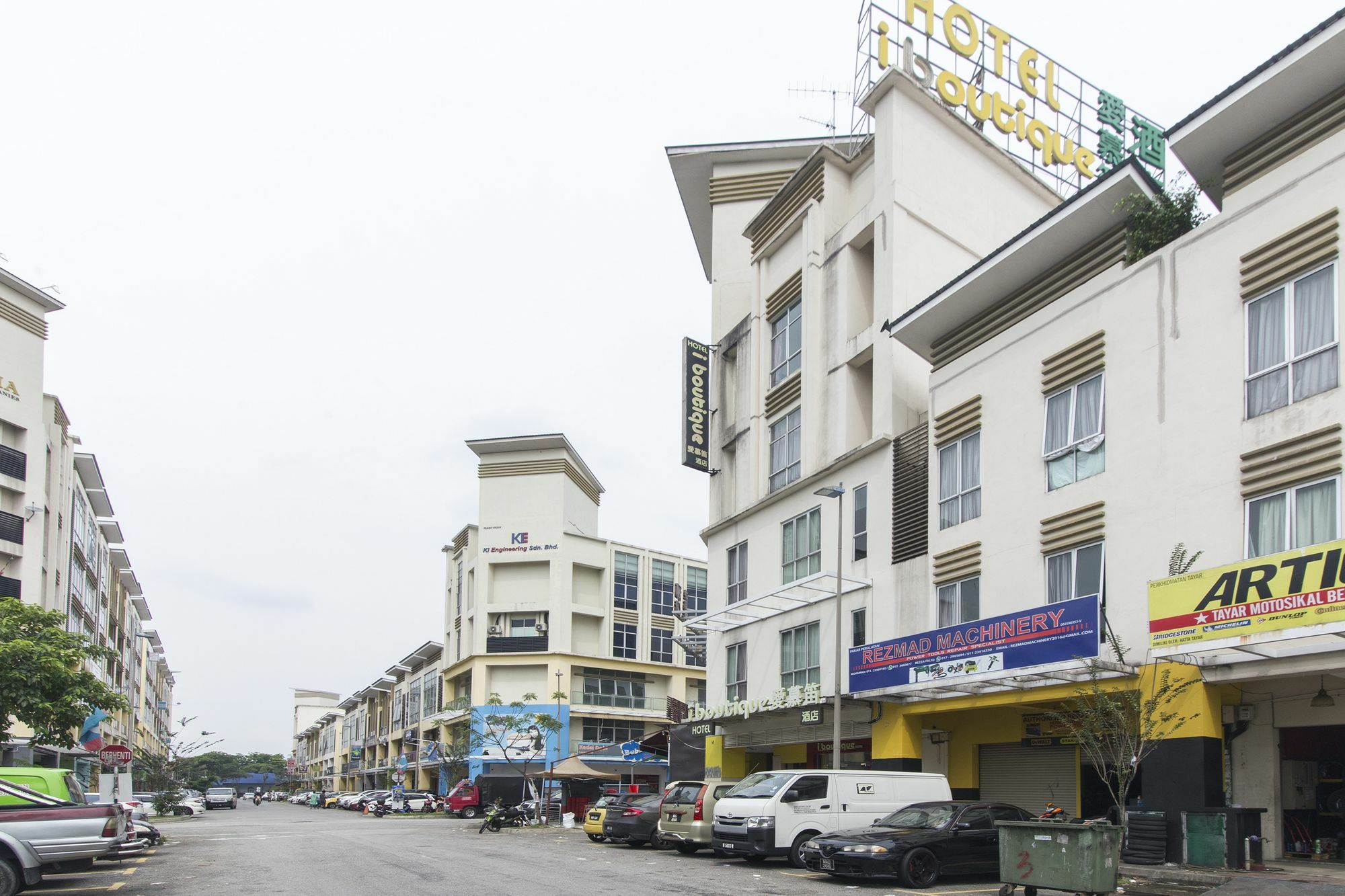Super Oyo 331 I Boutique Hotel Petaling Jaya Bagian luar foto